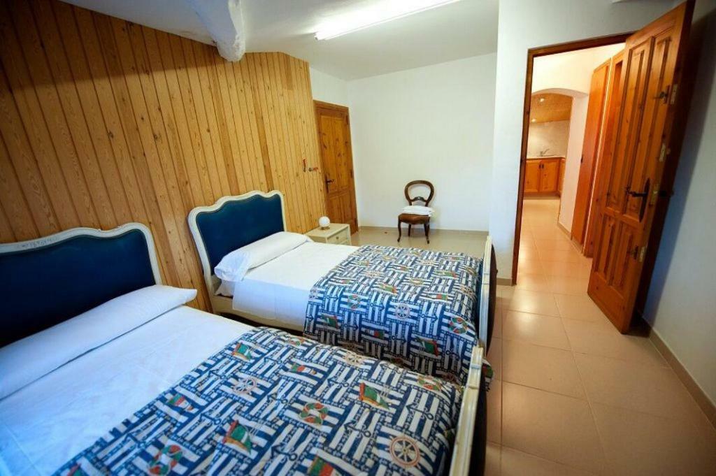 Hotel Mas Boronat Salomo Zimmer foto